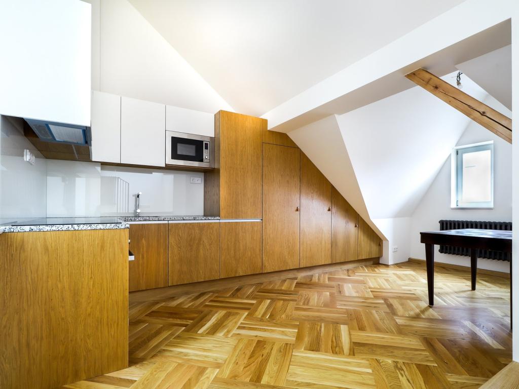 Pronájem bytu 2+kk 86 m2