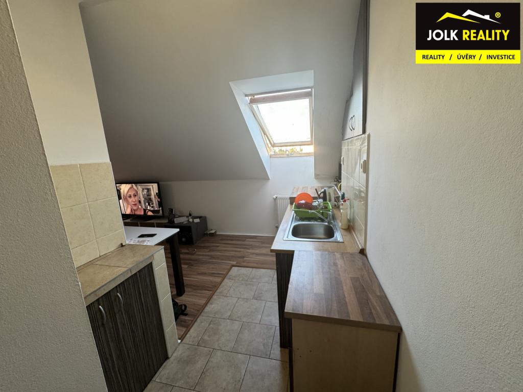 Pronájem bytu 1+kk 35 m2