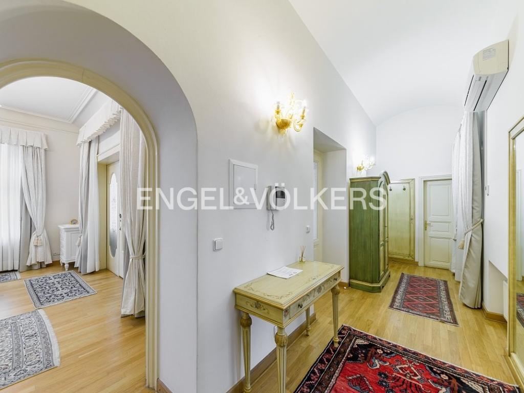 Pronájem bytu 4+kk 120 m2, Praha – náhled fotky 6