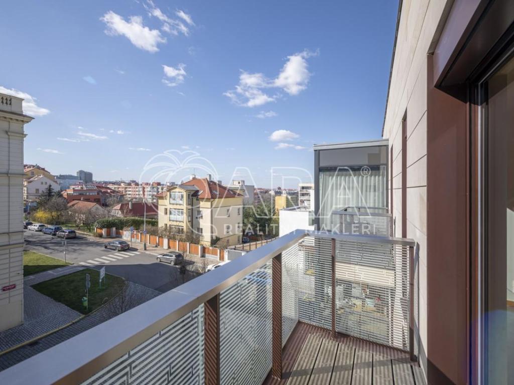 Pronájem bytu 3+kk 117 m2